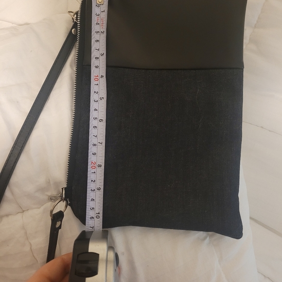 Fetch crossbody bag - Picture 6 of 8